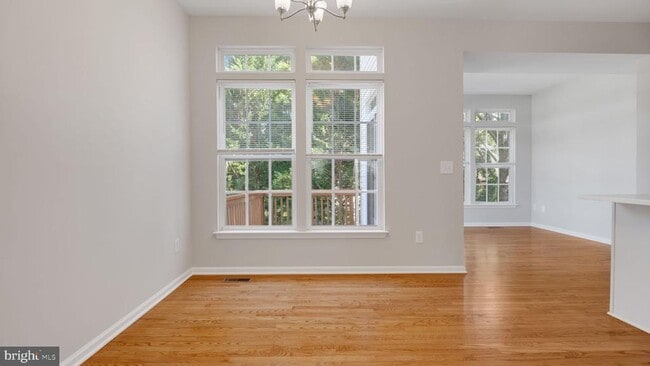 Building Photo - 4724 Hanrahan Pl