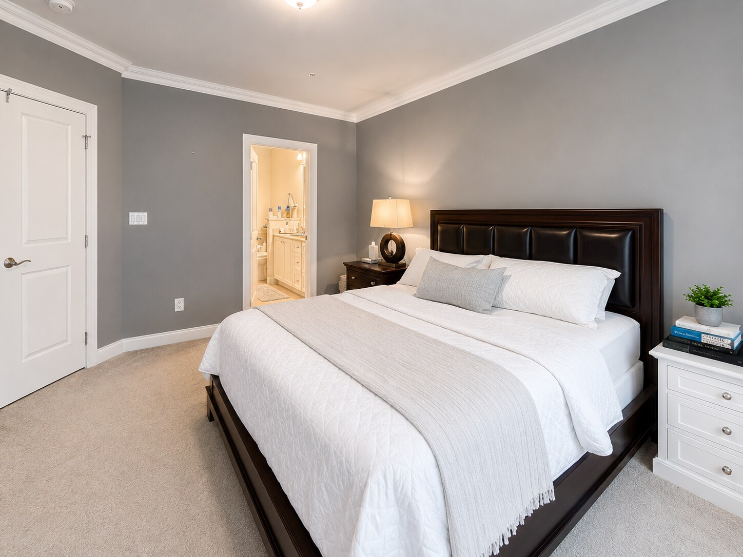 Building Photo - 12430 Ansin Circle Dr