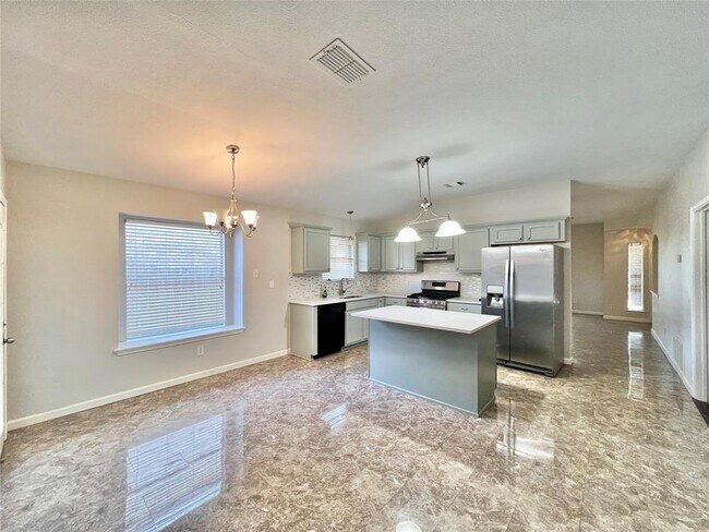 Primary Photo - 2204 Ada Ln