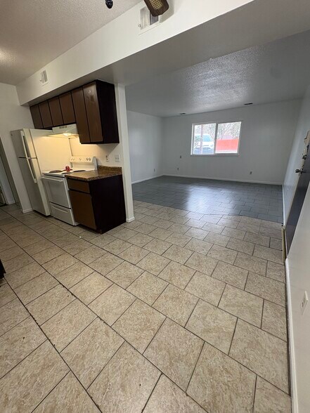 Building Photo - 1306 W Michigan Ave