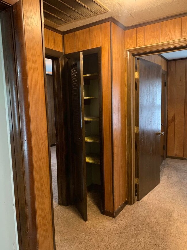 Building Photo - 5204 N Harlan Ave