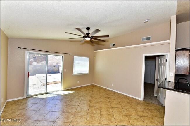 Building Photo - 12976 Enrique Gomez Dr