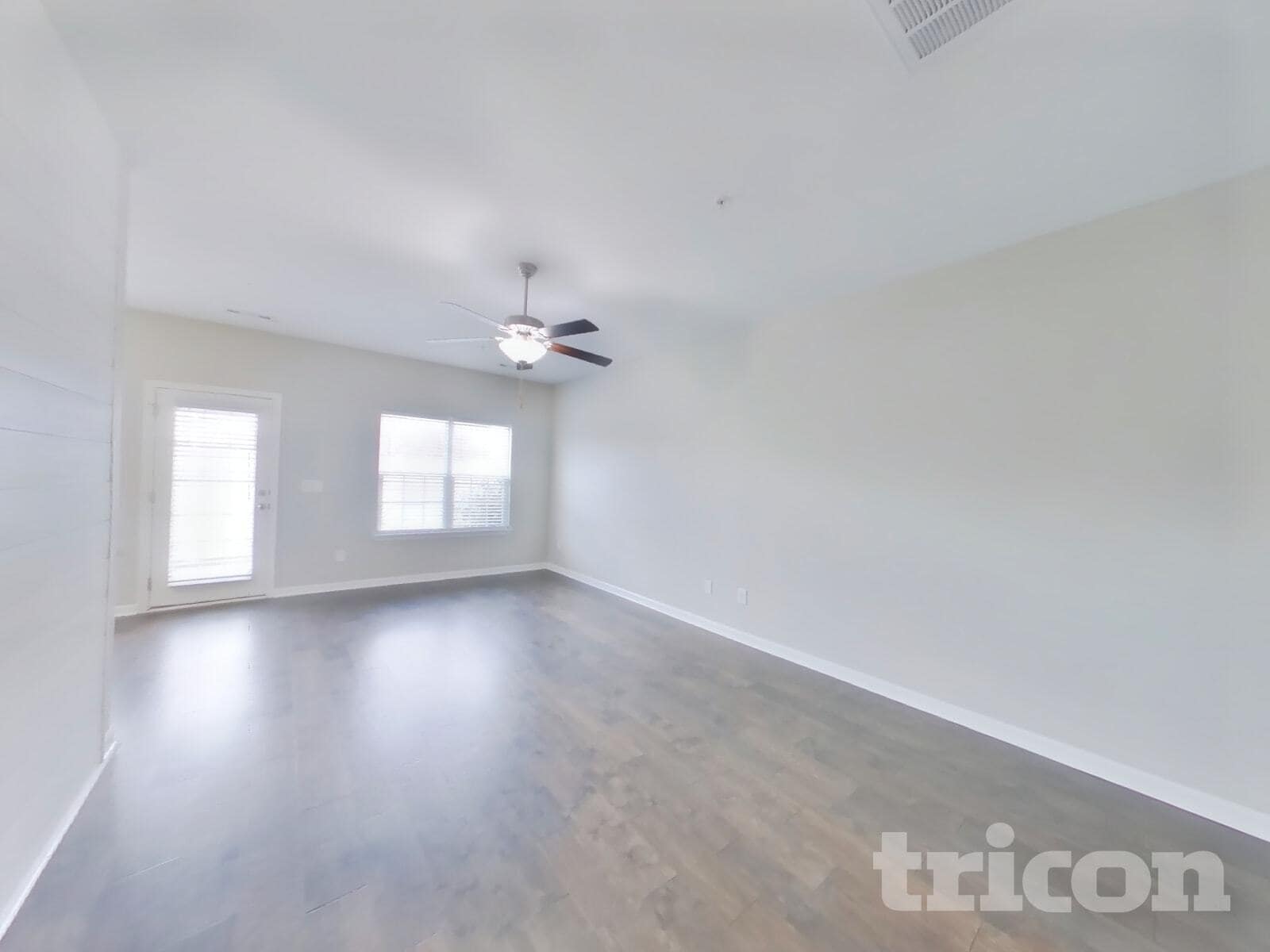 Building Photo - 704 Finse Dr