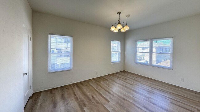 Building Photo - 8548 Alcott St