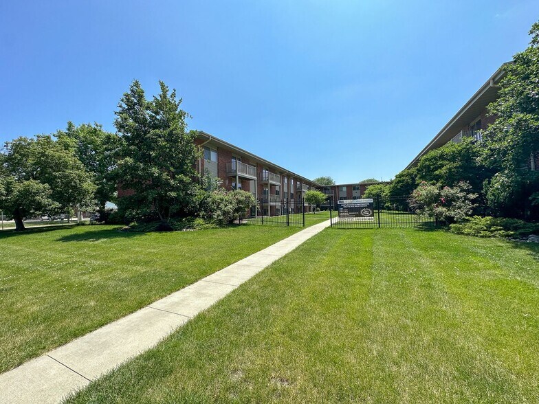 Maplewood 1108 S 4th St Ames IA 50010 Apartment Finder