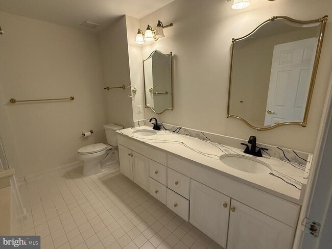 Building Photo - 47684 Sandbank Square