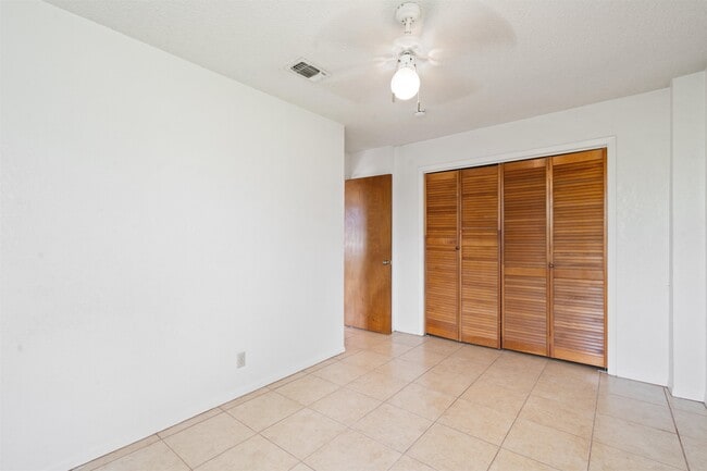 Building Photo - 109 Joe Rice Dr