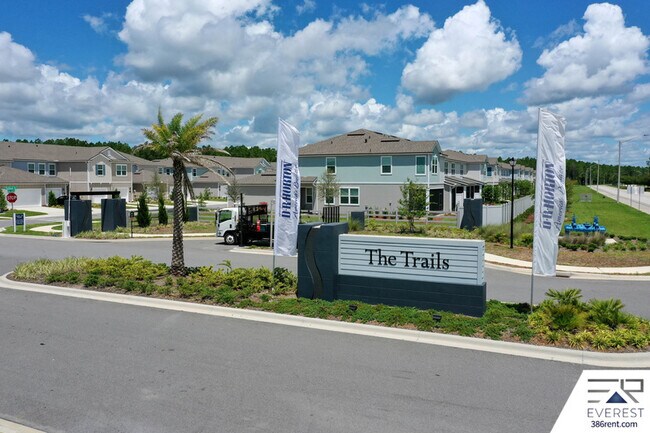 Building Photo - 152 Redbud Rd