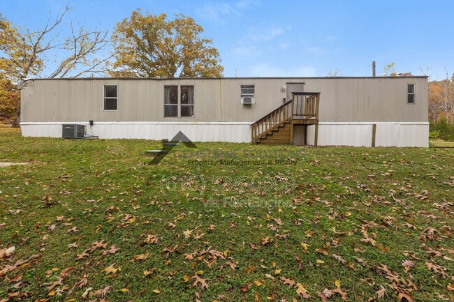 Building Photo - 5576 Hargrove Rd