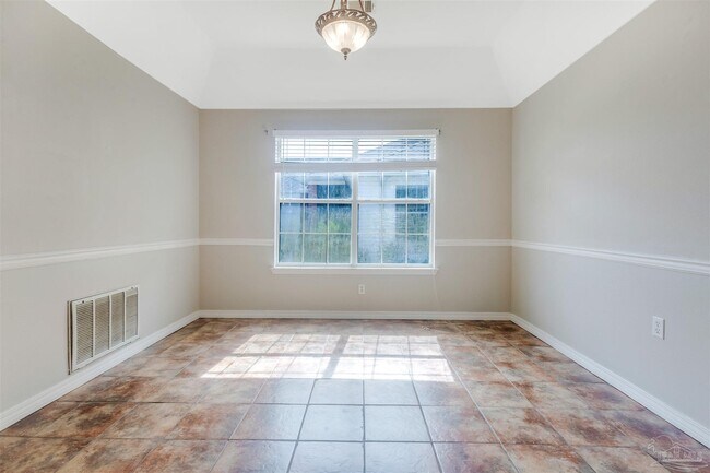 Building Photo - 2566 Barron Ct