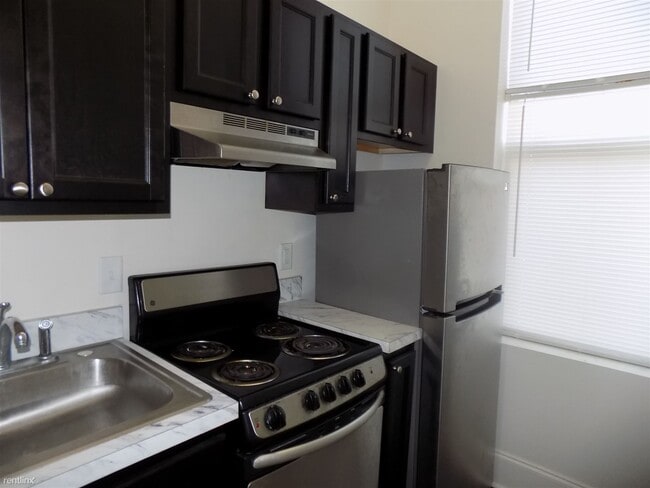 Building Photo - 1210 N Calvert St