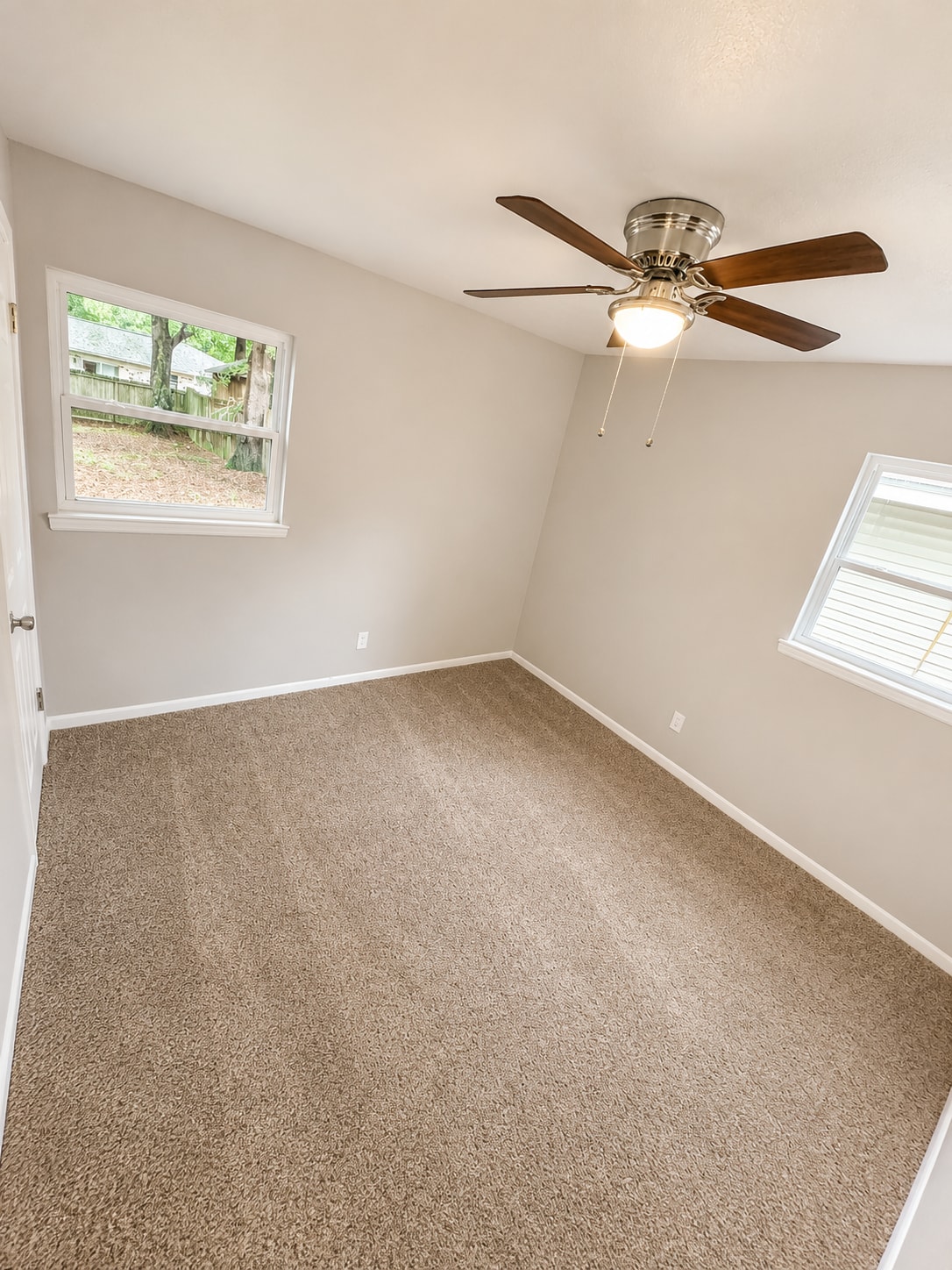 Building Photo - 8504 Happy Valley Trl