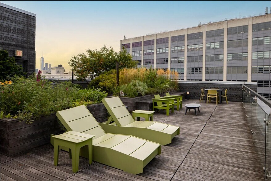 Building Photo - 8 Vanderbilt Ave