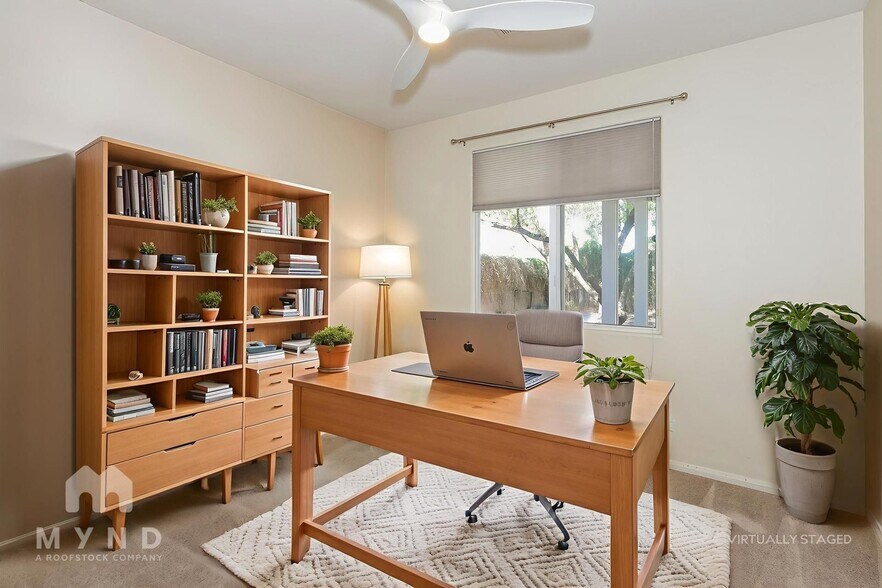 Building Photo - 2728 La Porte Ct