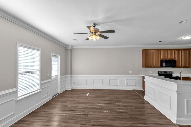 Building Photo - The Haven Luxury Townhouses 3bd 2.5 bath - close to Nexton and Carnes