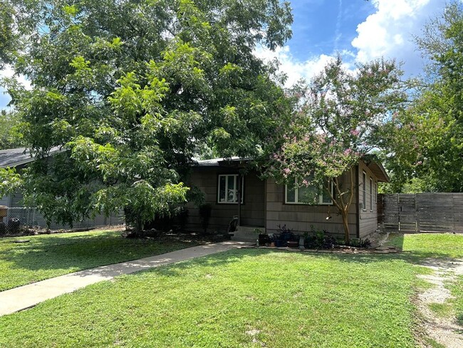 Building Photo - 4512 Jinx Ave