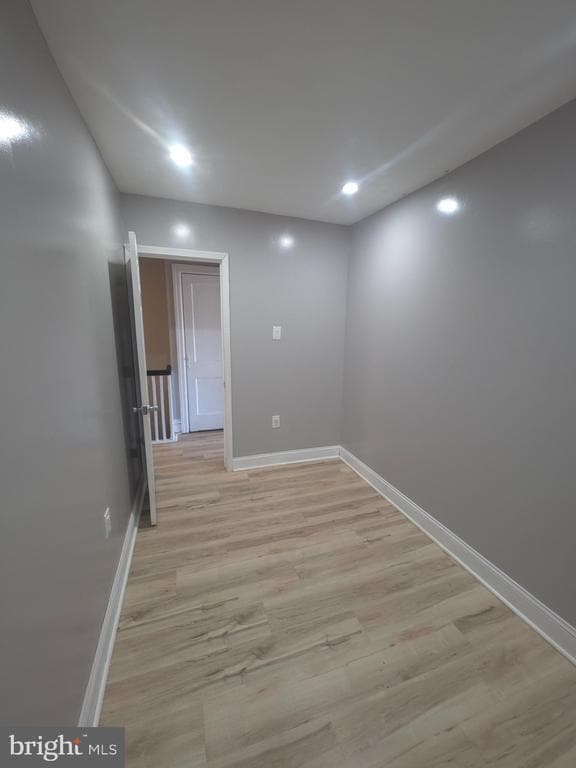 Building Photo - 707 Long Ln