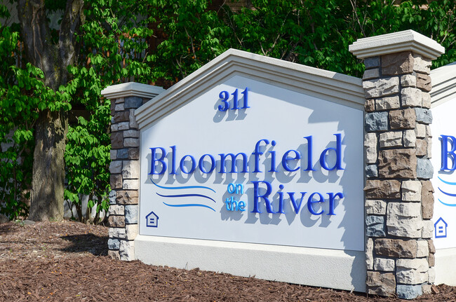 Building Photo - Bloomfield On The River