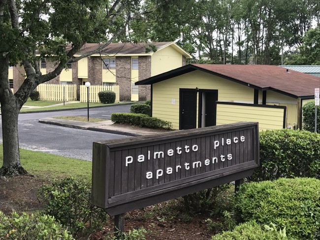 Primary Photo - Palmetto Place Apartments