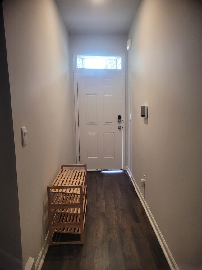 Building Photo - 3538 Firestone Dr