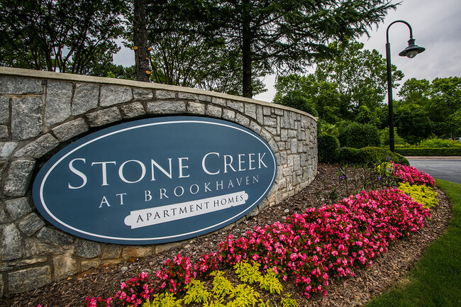 Welcome to Stone Creek at Brookhaven - Stone Creek at Brookhaven Apartment Homes