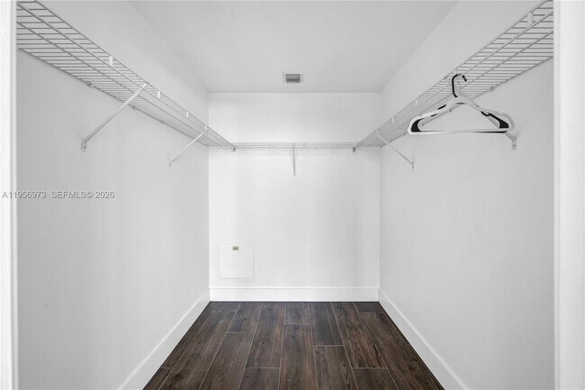 Building Photo - 888 Biscayne Blvd