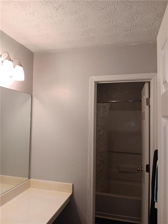 Building Photo - 5626 Spring Mill Cir
