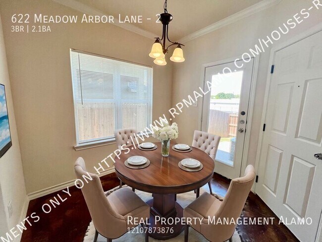 Building Photo - 622 Meadow Arbor Ln