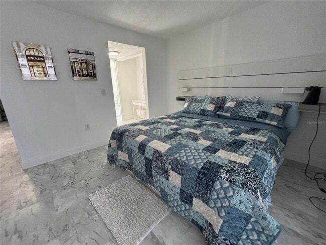 Building Photo - 4904 38th Way S