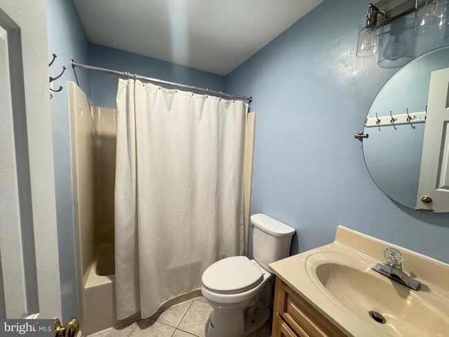 Building Photo - 10608 Holleybrooke Dr