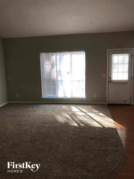 Building Photo - 4203 Salisbury Ct NW