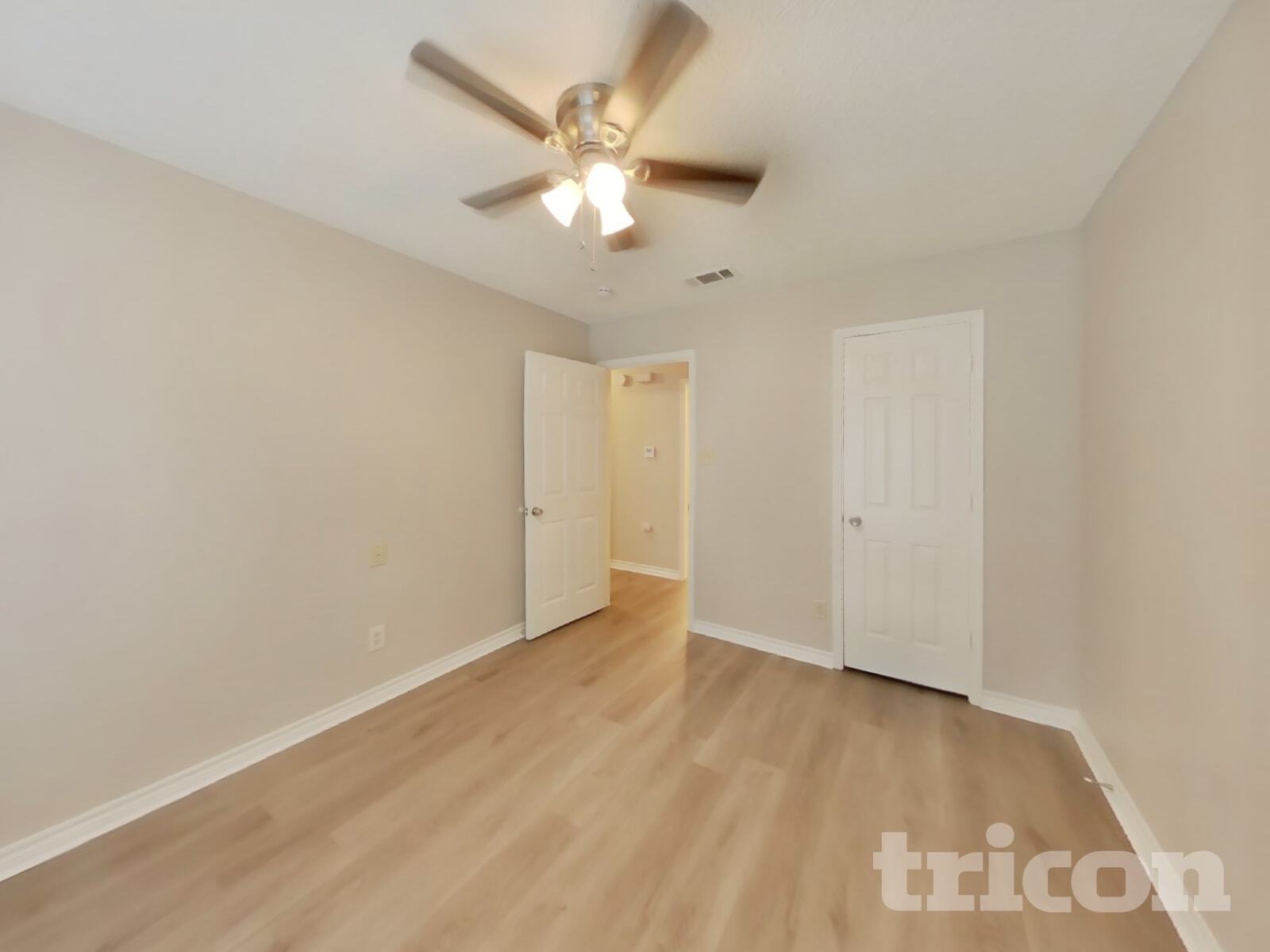 Building Photo - 528 Renee Ln