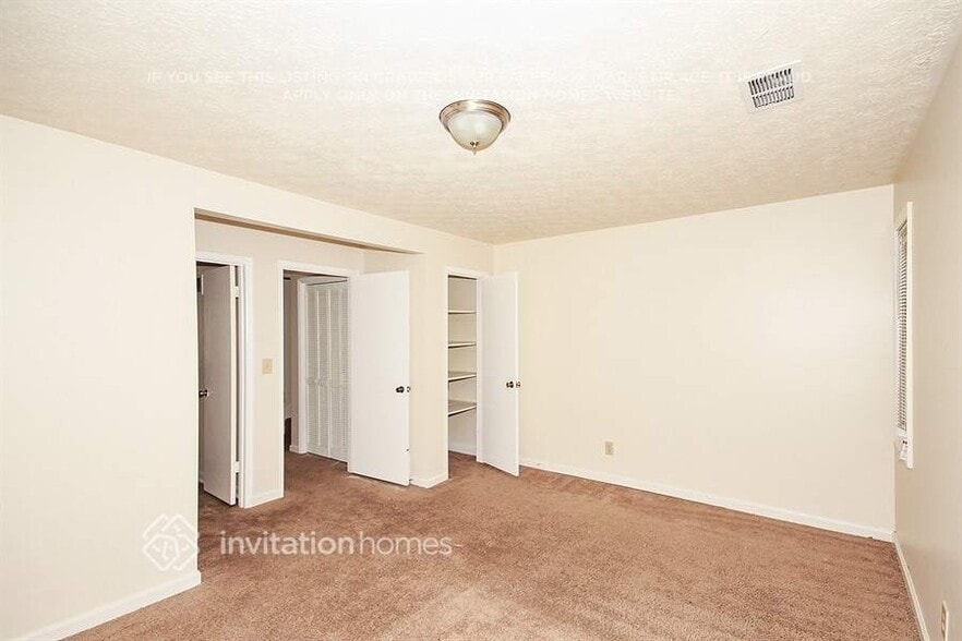 Building Photo - 4705 Burns Rd NW