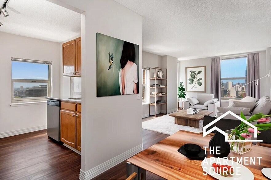 Building Photo - 100 W Chestnut St