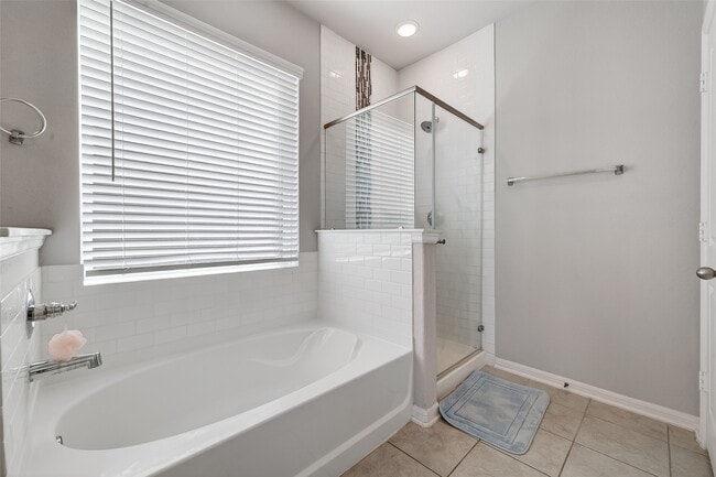 Building Photo - 205 Bonita Beach Dr