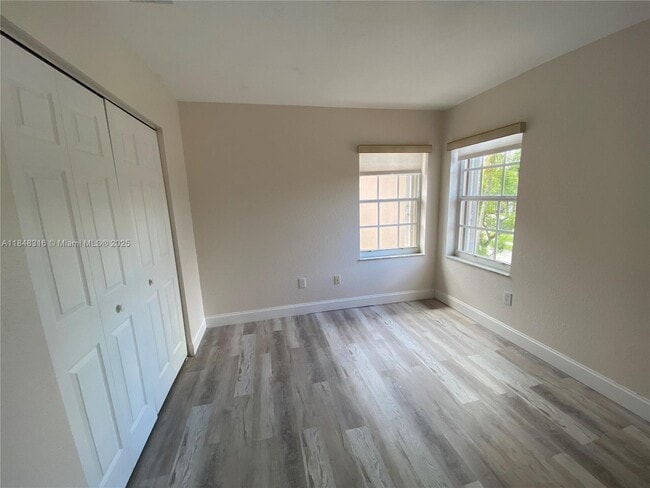 Building Photo - 562 NW 130th Ave