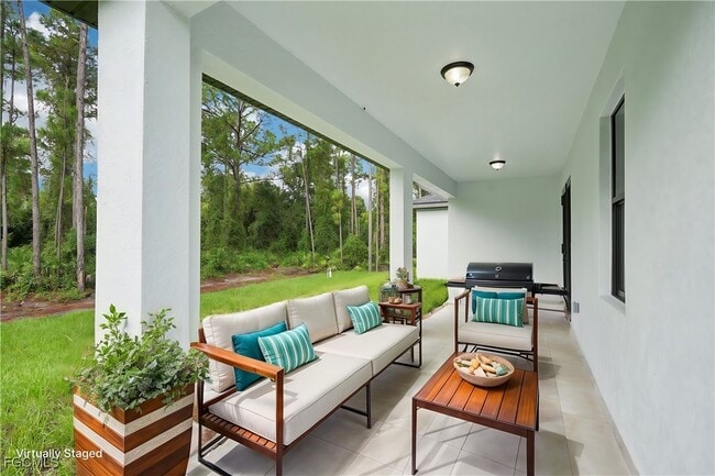 Building Photo - 872 Spaulding St E