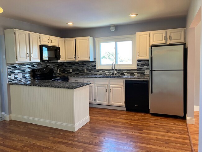 Building Photo - 6 Arthur St