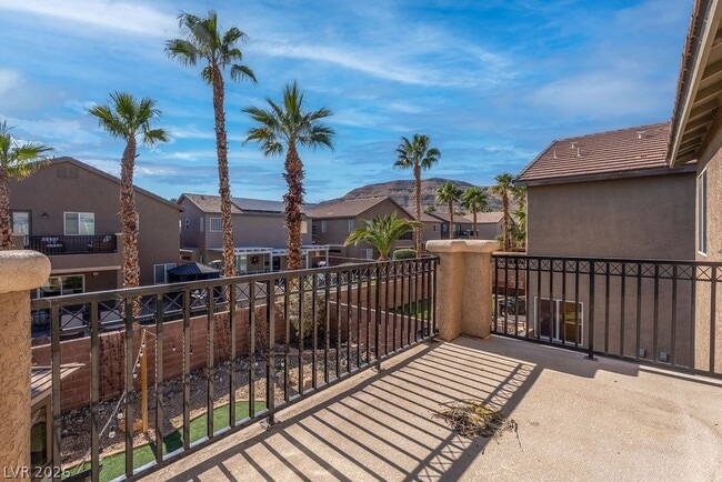 Building Photo - 9931 Rockside Ave