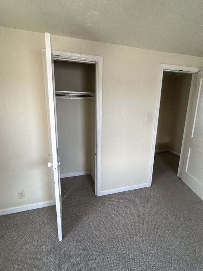 Building Photo - 2013-2015 Elmwood Ave.