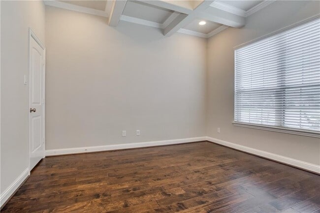 Building Photo - 1300 Mustang Brook Ln