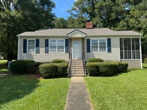 Building Photo - 245 Beechwood Cir