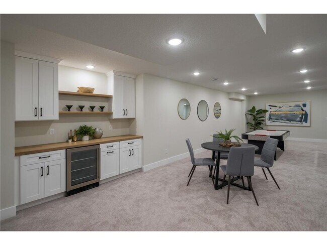 Building Photo - 12215 Westridge Ln