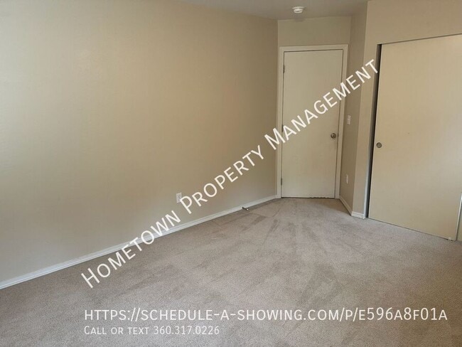 Building Photo - 4332 Freemont St NE