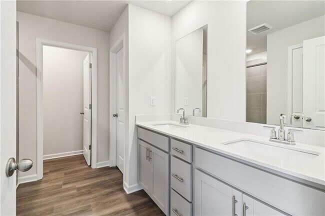 Building Photo - 2759 Aralynn Wy