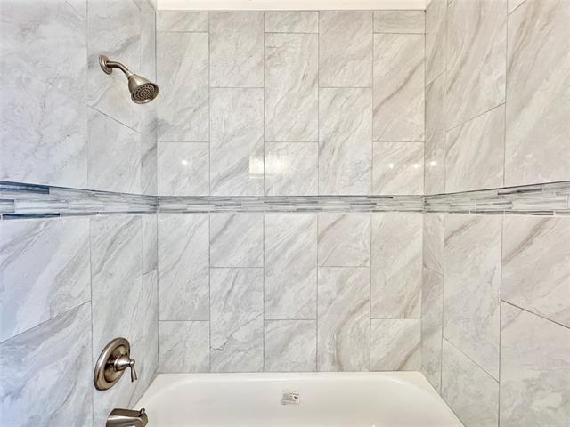 Building Photo - 4916 Worth St