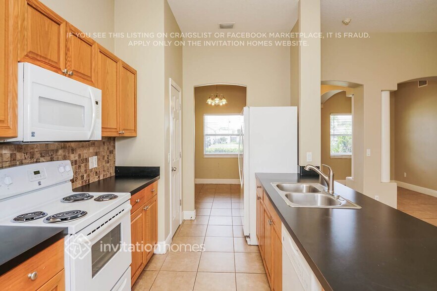 Building Photo - 2910 Brandywine Cir