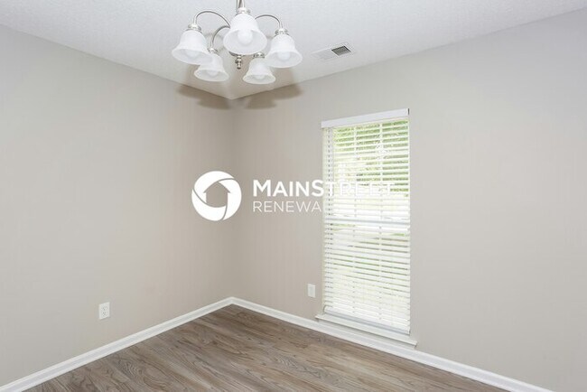 Building Photo - 4 Bedroom Pet-Friendly Home in Charlotte, ...