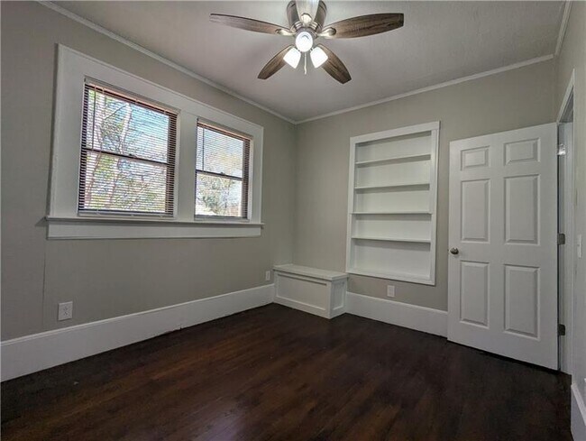 Building Photo - 2601 Semmes St