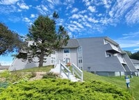 Building Photo - Willow Way